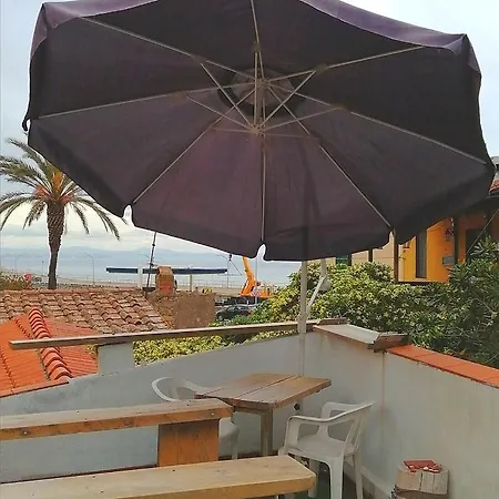 1 Holiday home